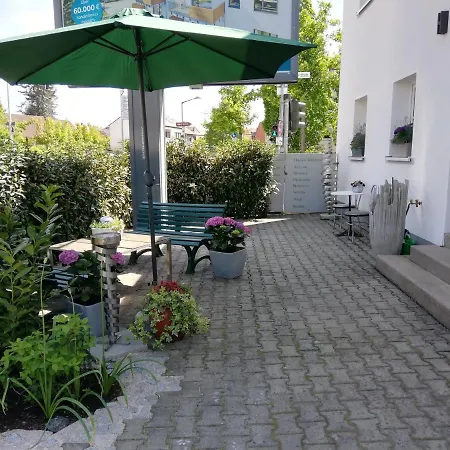 Hirmer Apartment *
