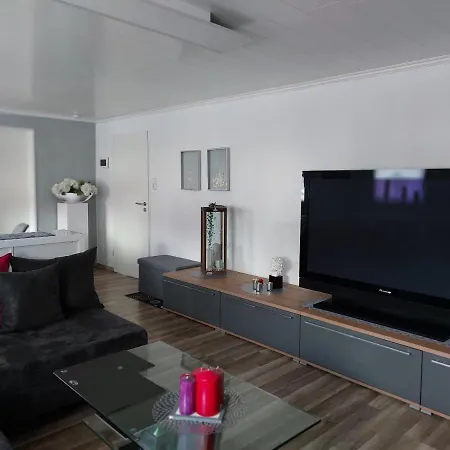 Hirmer Apartment *